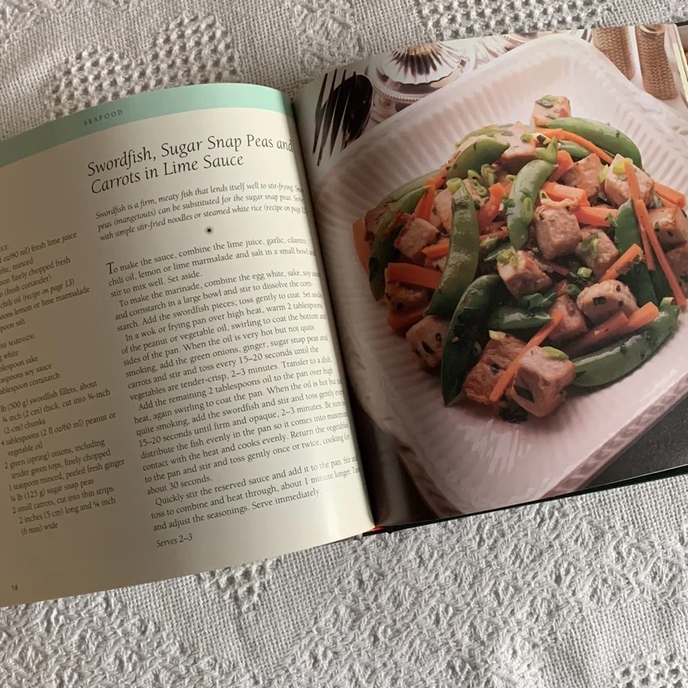 Williams–Sonoma Kitchen Library Pasta/Stir-fry hardcover cookbooks set of 2